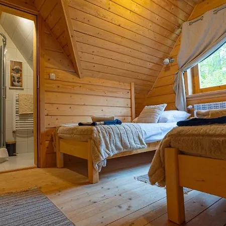 Chalet Osada W Gliczarowej Dolinie, Z 6 Sypialniami *
