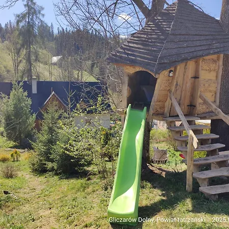 Osada W Gliczarowej Dolinie, Z 6 Sypialniami Chalet